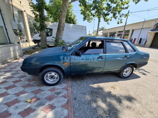 LADA (VAZ) 21099-5