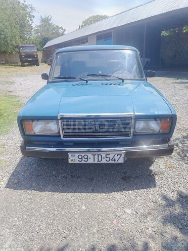 LADA (VAZ) 2107-1