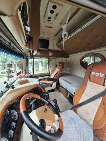 DAF 105 XF-8