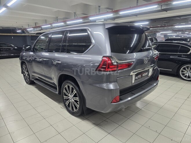 Lexus LX 570-5