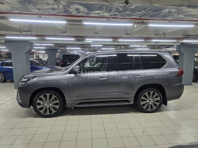 Lexus LX 570-4