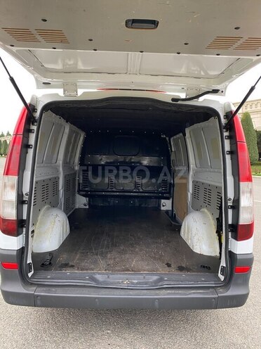 Mercedes Vito-12