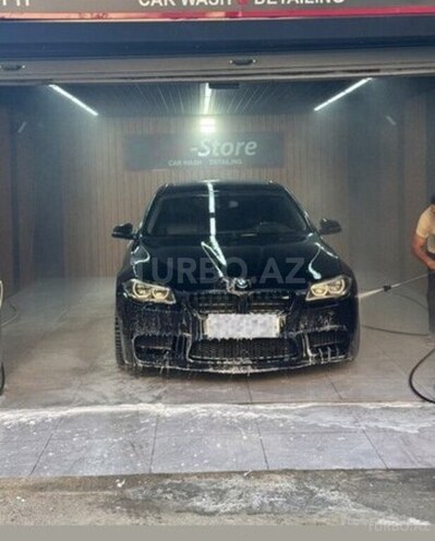 BMW 528-1