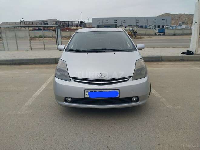Toyota Prius-1