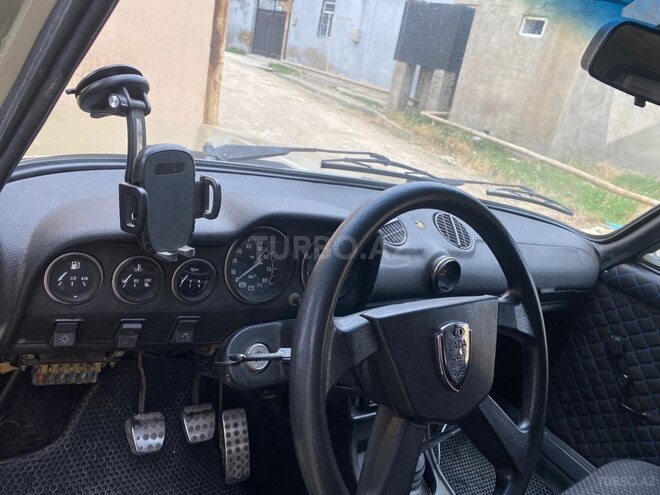 LADA (VAZ) 2106-7