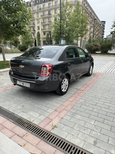 Chevrolet Cobalt-5