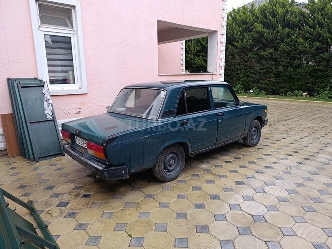 LADA (VAZ) 2107-8