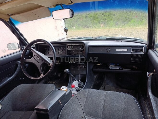 LADA (VAZ) 2107-10