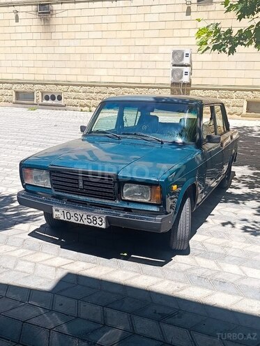 LADA (VAZ) 2107-1