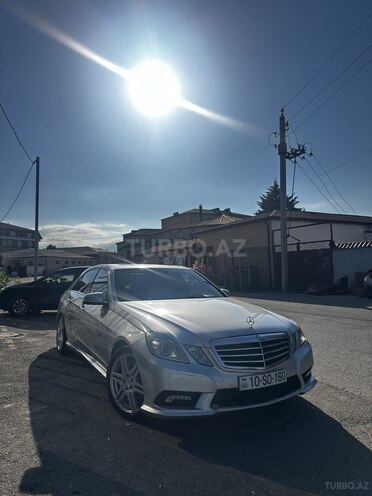 Mercedes E 350-1