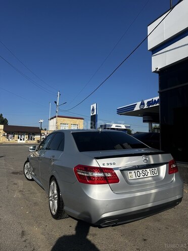 Mercedes E 350-3