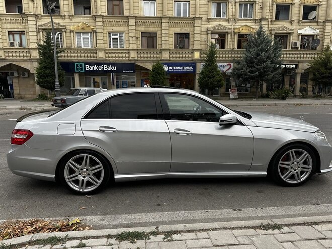 Mercedes E 350-5