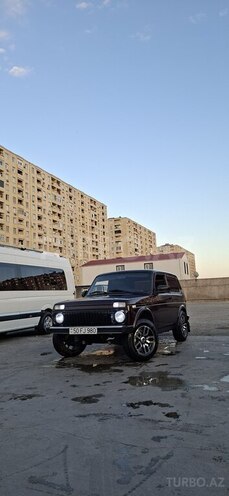 LADA (VAZ) Niva-4