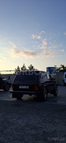 LADA (VAZ) Niva-6