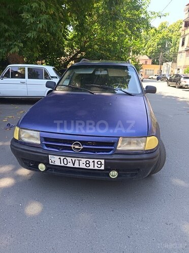 Opel Astra-1