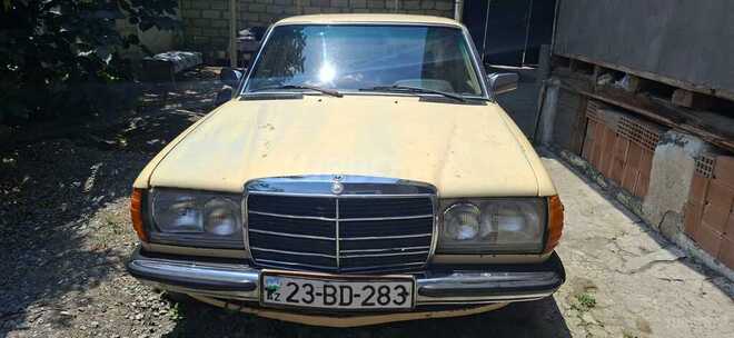 Mercedes W123-1