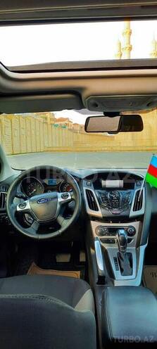 Ford Focus-8