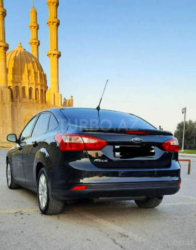 Ford Focus-5