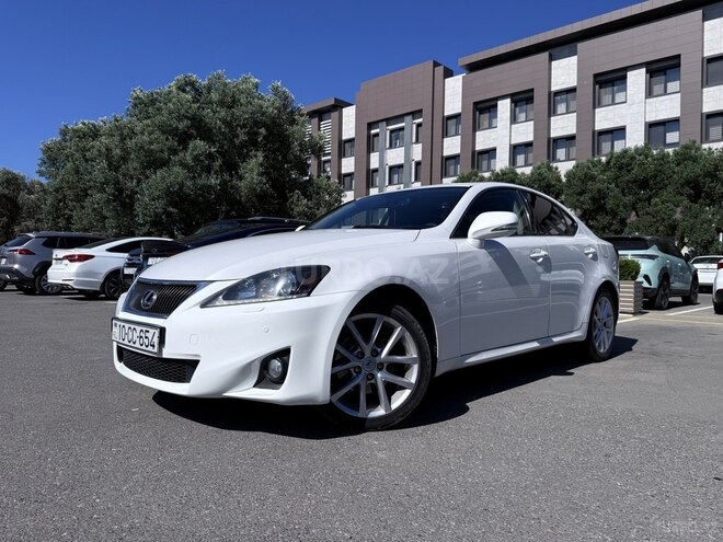 Lexus IS 250-4