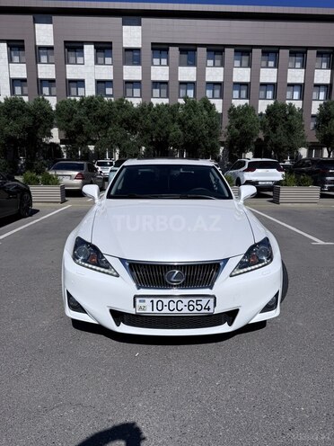 Lexus IS 250-6