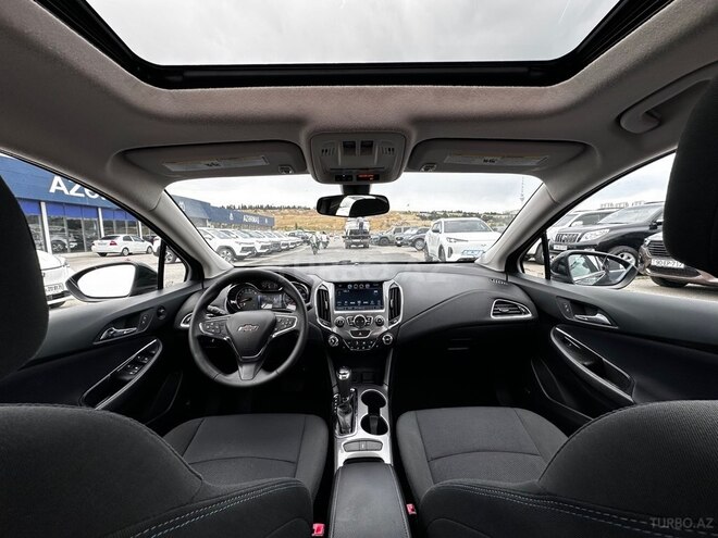 Chevrolet Cruze-8