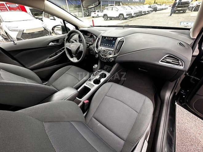 Chevrolet Cruze-7