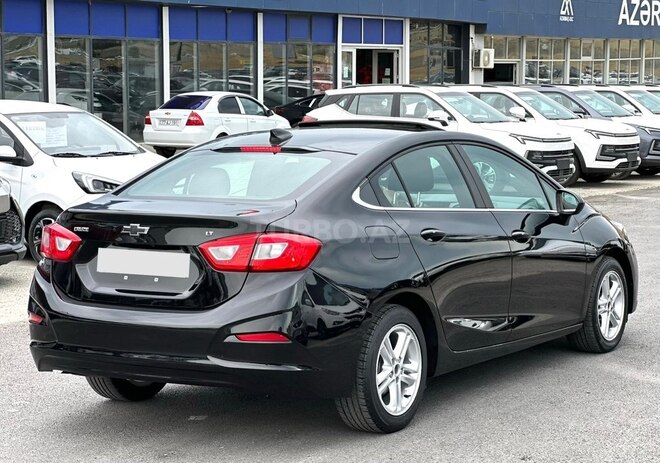 Chevrolet Cruze-5