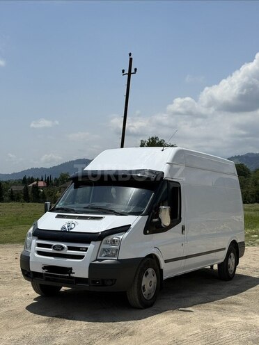 Ford Transit-1