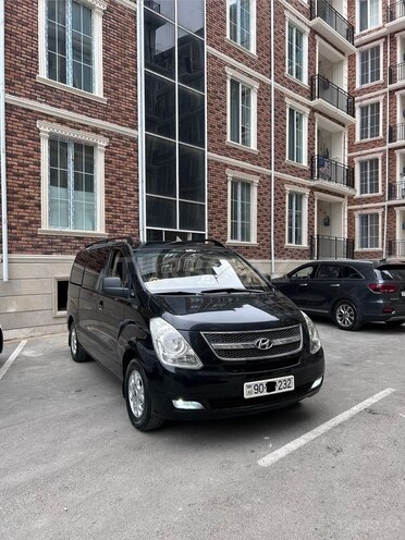 Hyundai H-1-1