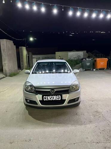 Opel Astra-1