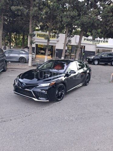 Toyota Camry-9