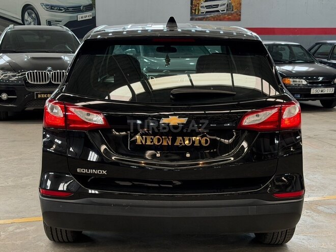 Chevrolet Equinox-8