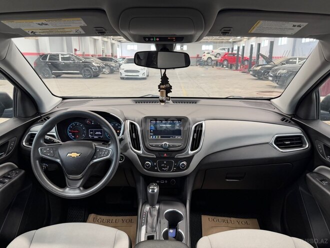 Chevrolet Equinox-18