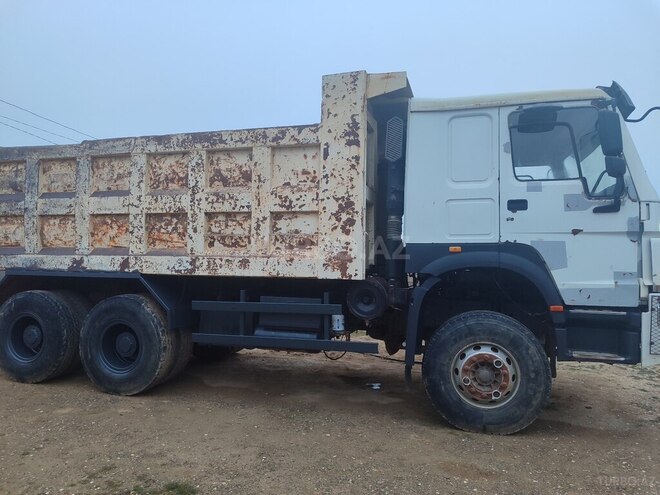 HOWO Sinotruk-4