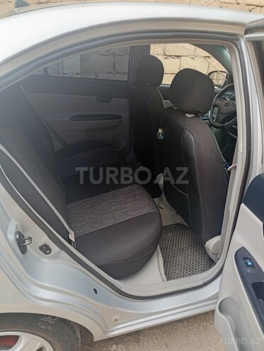 Hyundai Accent-3