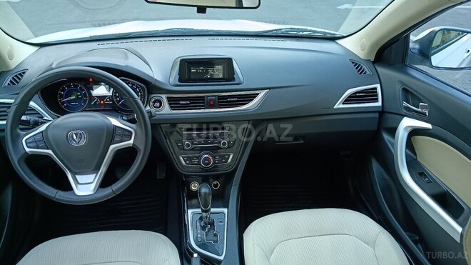 Changan Alsvin V7-18