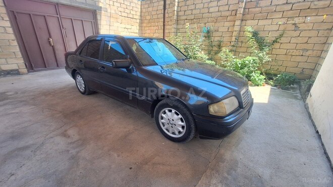 Mercedes C 180-1