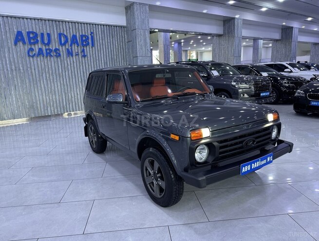 LADA (VAZ) Niva-3
