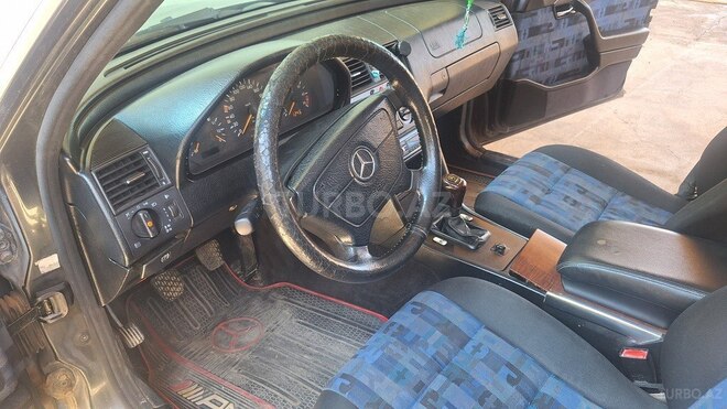Mercedes C 180-9