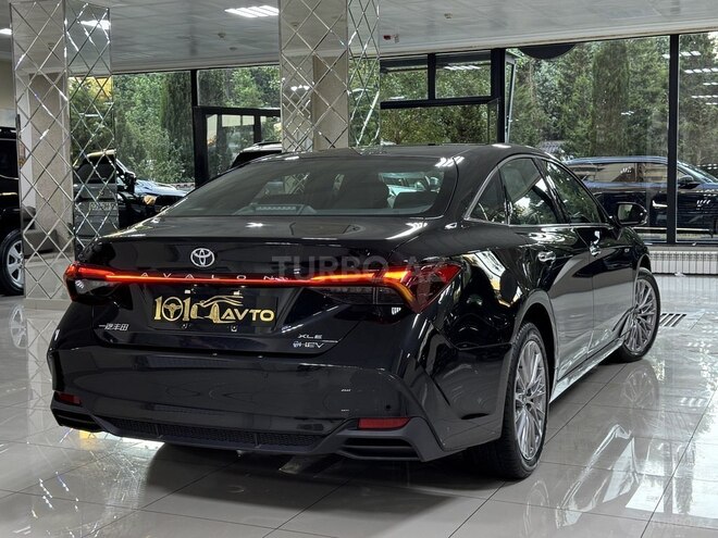 Toyota Avalon-8