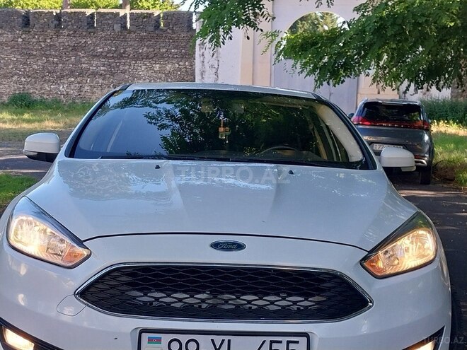 Ford Focus-4