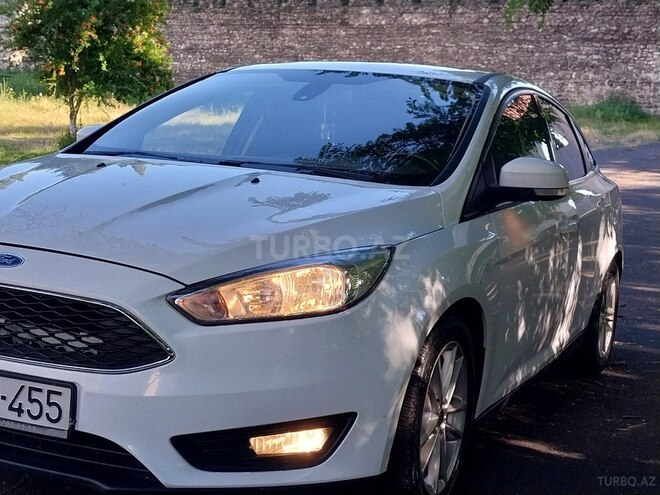 Ford Focus-5