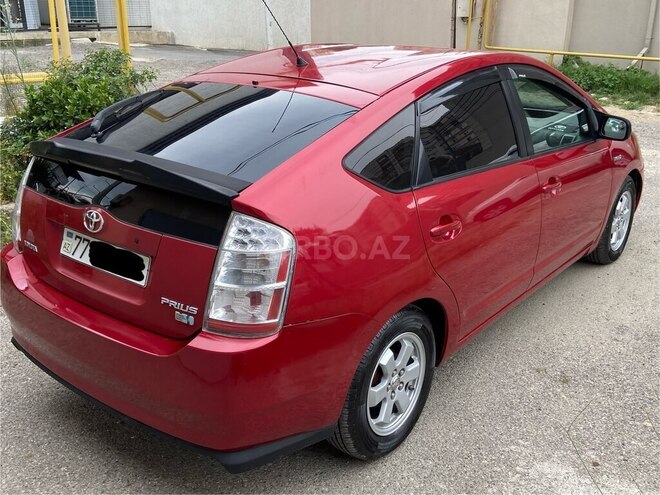 Toyota Prius-3
