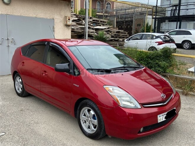 Toyota Prius-7
