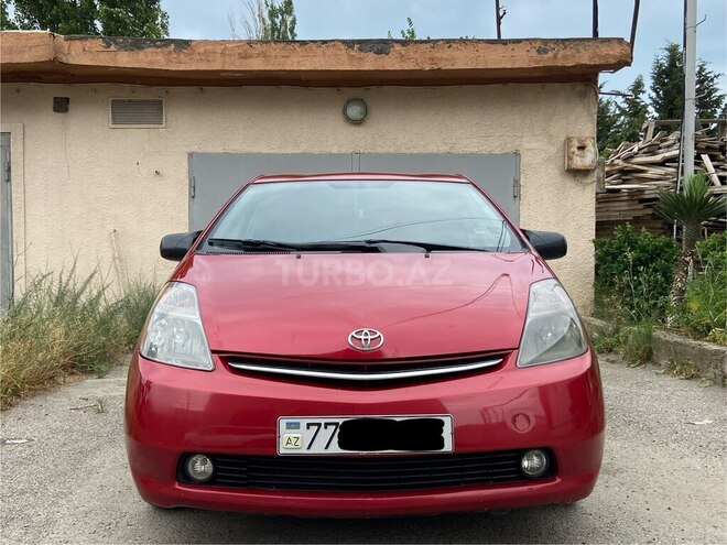 Toyota Prius-8