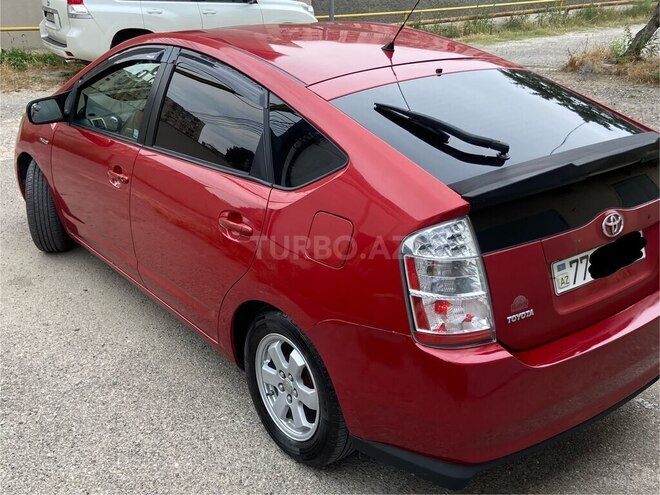 Toyota Prius-16