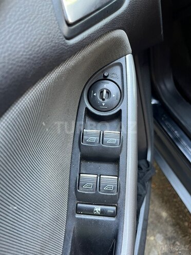 Ford Focus-5