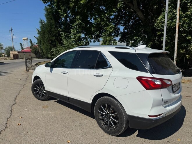 Chevrolet Equinox-15