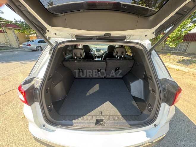 Chevrolet Equinox-4