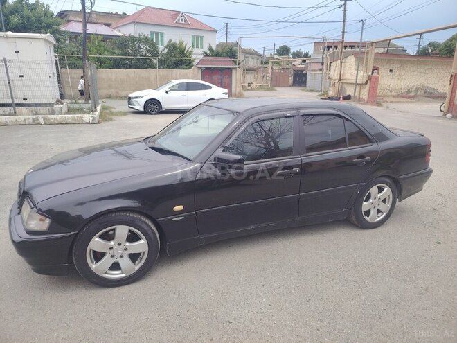 Mercedes C 180-2